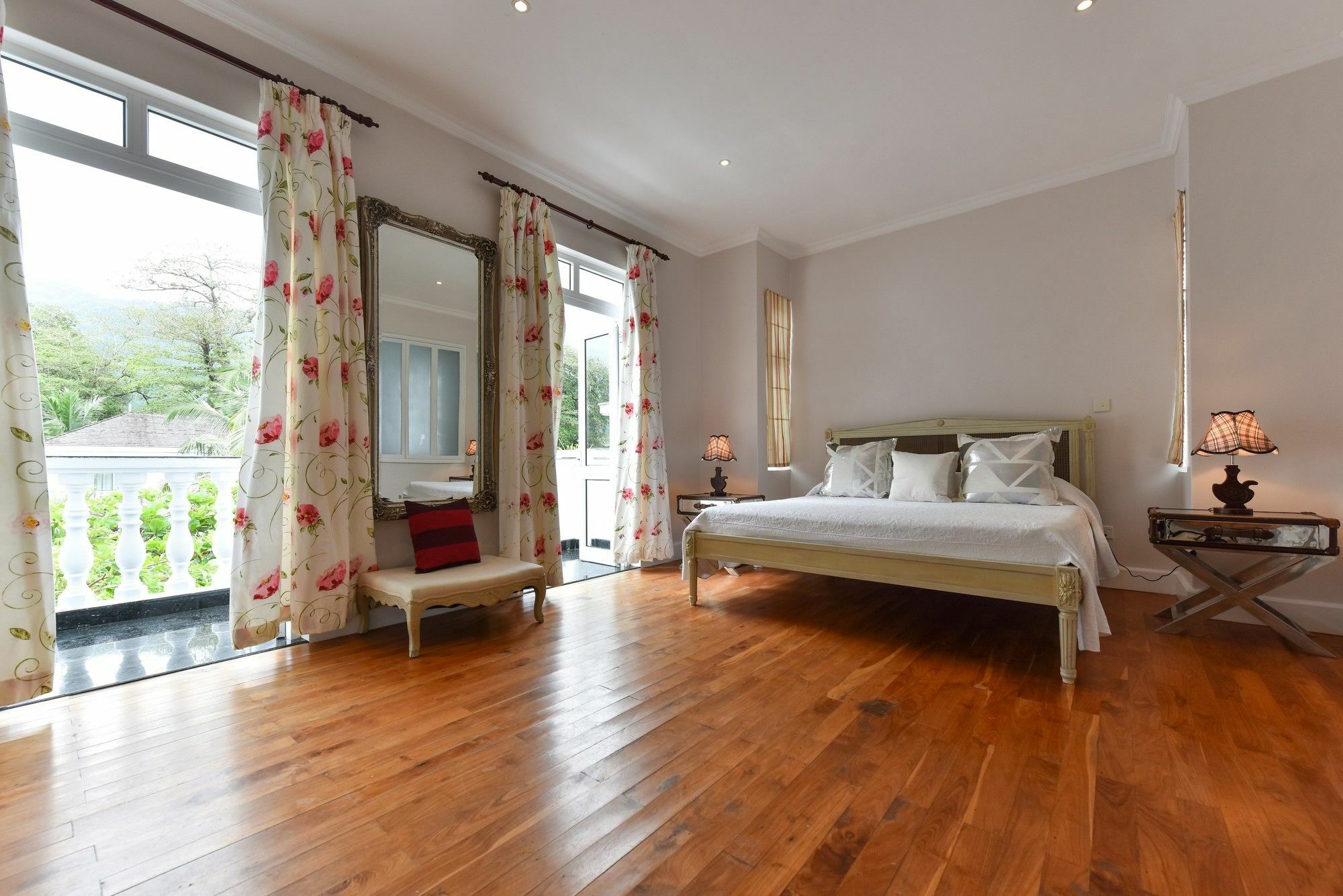 Chateau Elysium Beau Vallon  Eksteriør billede